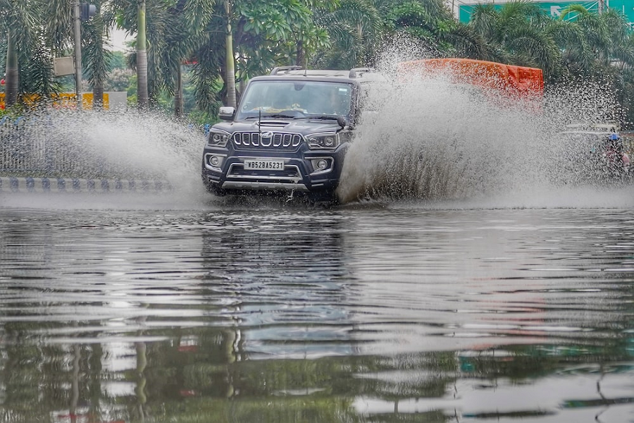 Tips To Have Safe Car Driving During Monsoon