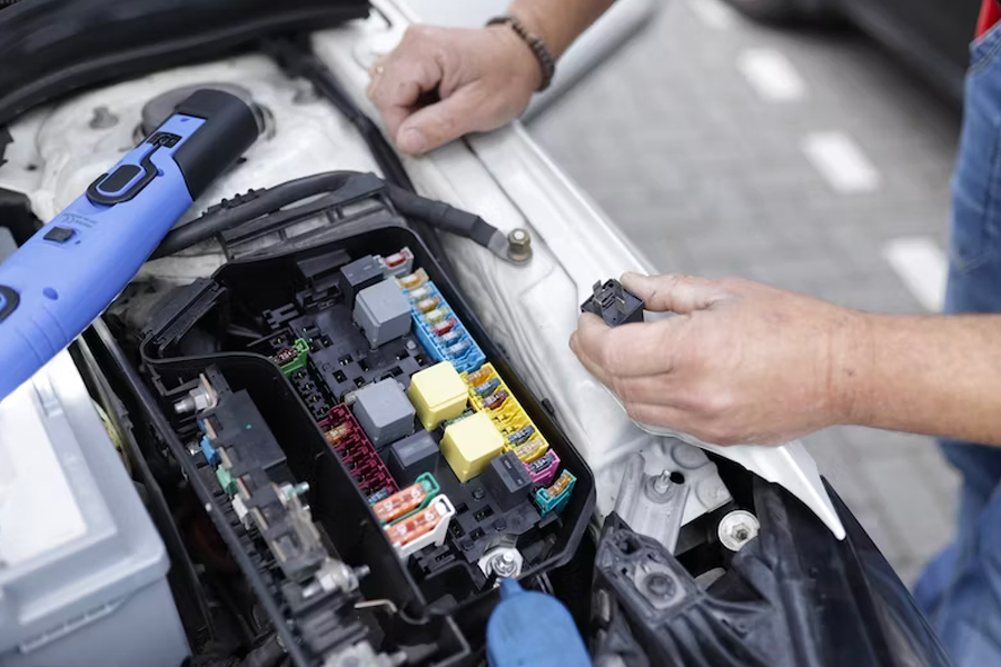 The Essential Guide to Choosing the Right Auto Repair Shop for Your Vehicle