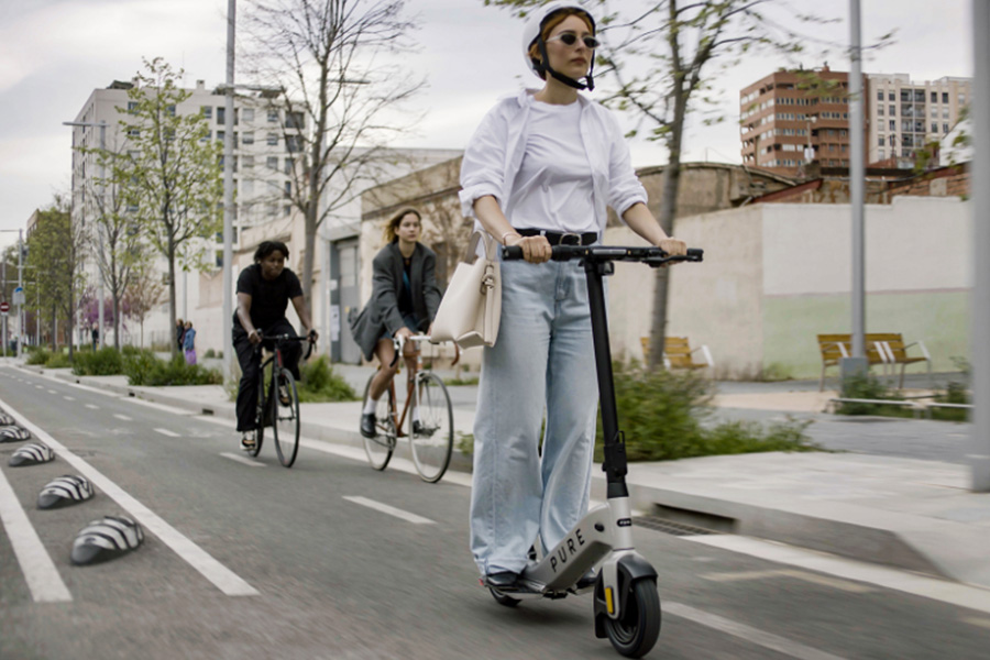 Top 7 Tips to Ride Electric Scooter
