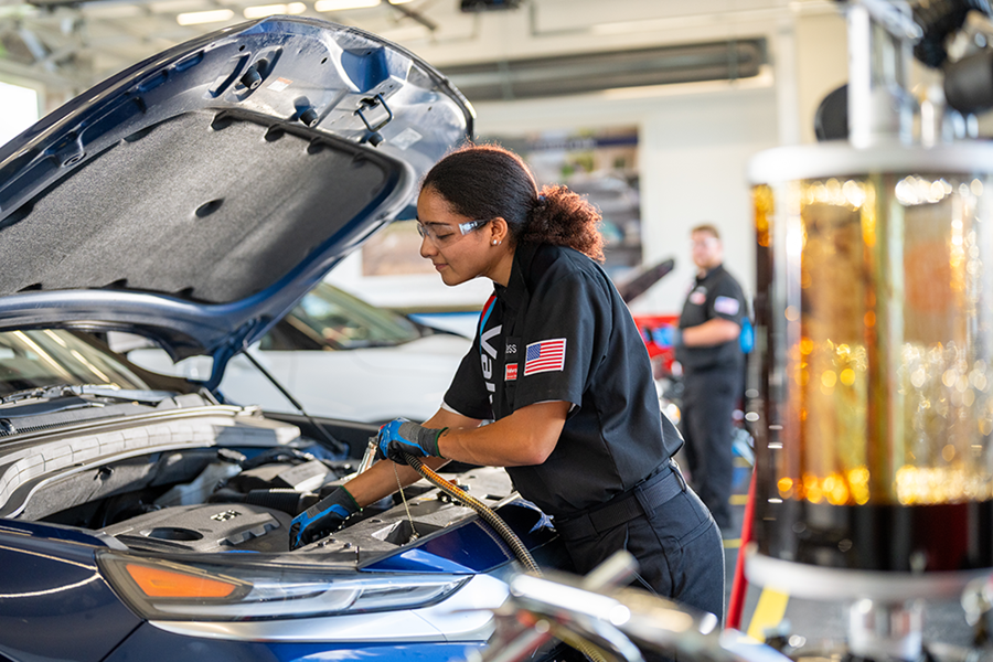oil change service in Kingston